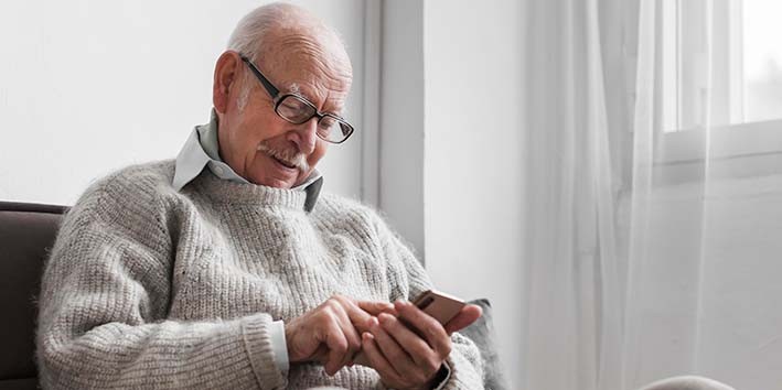 Sabal ou Saw Palmetto idoso Sabal ou Saw Palmetto idoso