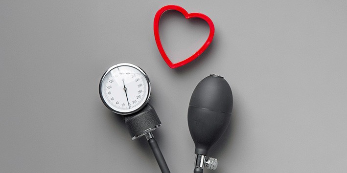 Cimicifuga racemosa baixa a pressao cha